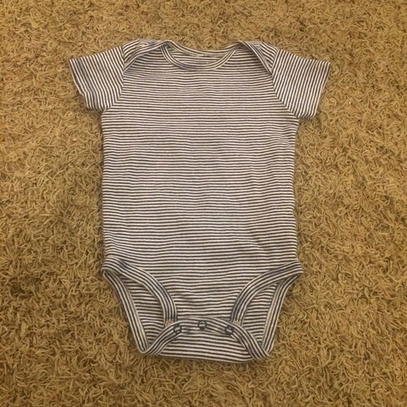 Carter's Other - Carter’s 18M Short Sleeve Gray & Blue Striped